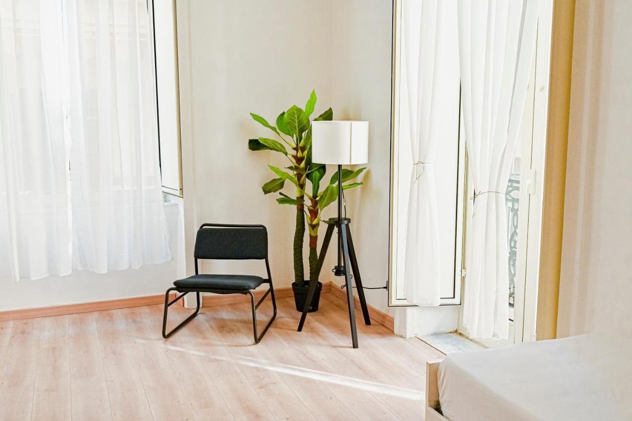 Cozy Rooms Napoli Екстер'єр фото