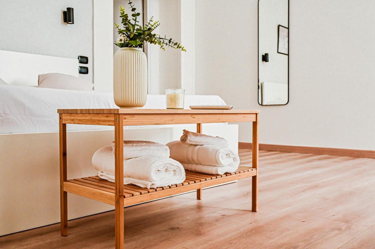 Cozy Rooms Napoli Екстер'єр фото