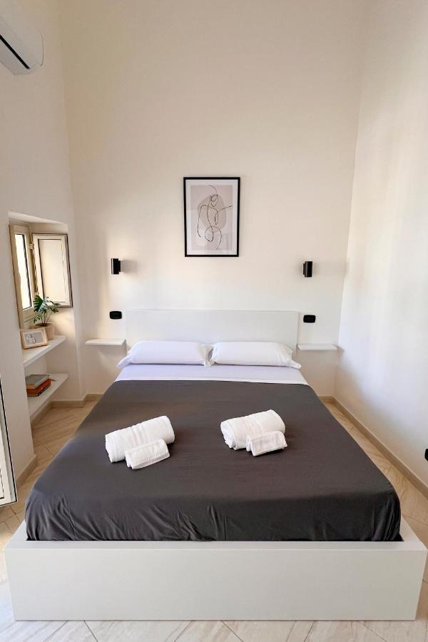 Cozy Rooms Napoli Екстер'єр фото