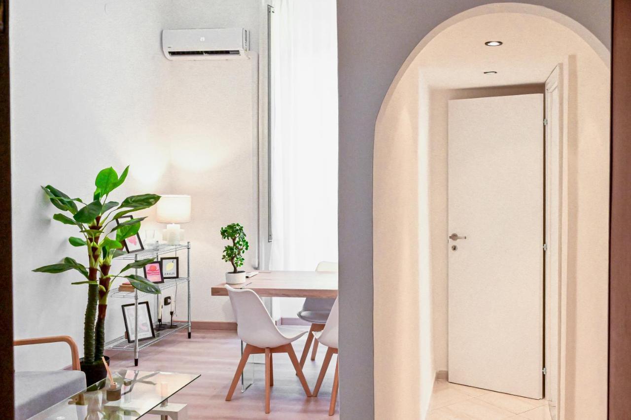 Cozy Rooms Napoli Екстер'єр фото