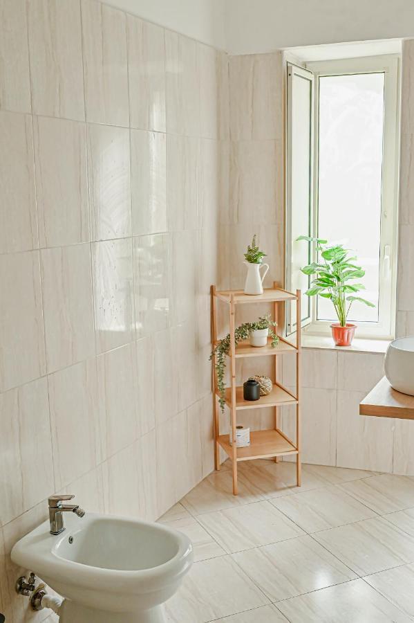 Cozy Rooms Napoli Екстер'єр фото